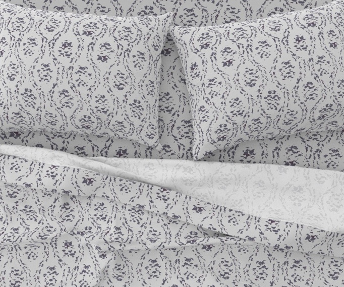 Parure letto matrimoniale - Grandma's Knitting - bright - by Fotopoiesi su Spoonflower