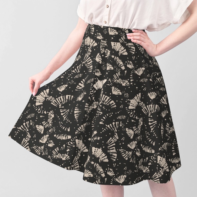 "Like Japanese Fans - dark" - Gonna - by Fotopoiesi su Spoonflower